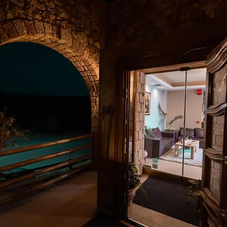 Melies 4* Kokkinorrachi