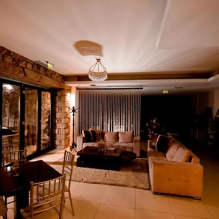 Melies 4* Kokkinorrachi