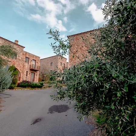 Melies 4* Kokkinorrachi