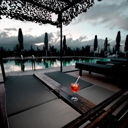 Hotel Melies Kokkinorrachi