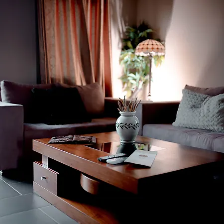 Melies 호텔 Kokkinorrachi