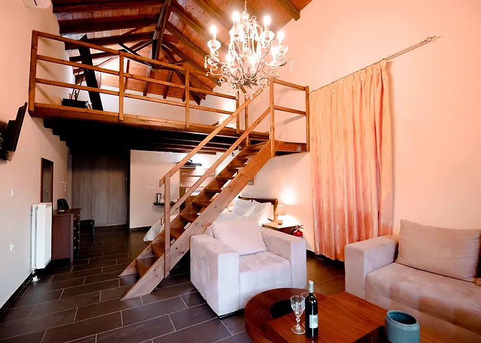 Melies 4* Kokinórahi